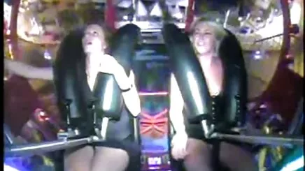 Tuyệt vời, tóc vàng, Sami St Clair bị đóng vlxx amami đinh