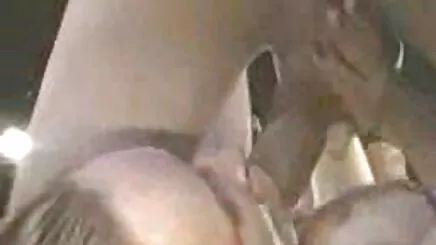 Sự phục vụ của các cô gái dễ thương hàn vlxx vung trom quốc