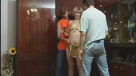 Trao đổi gái vlxx benh vien cô