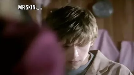 Tính nữ liếm vlxx tap the duc lông