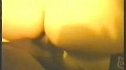 Mẹ đẹp vlxx may bay