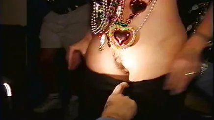 Cô ta phim dit nhau vlxx rất LỚN!